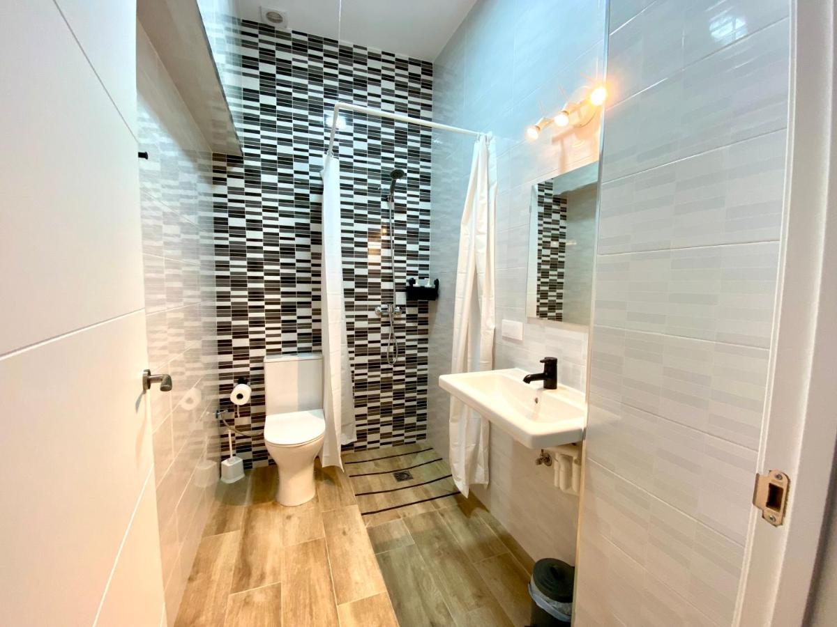 Apartamento Cruz Roja C Севилья Экстерьер фото