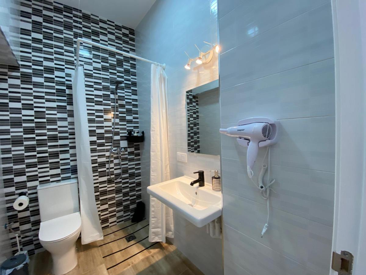 Apartamento Cruz Roja C Севилья Экстерьер фото